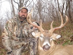 Mound Hill Whitetails Trophy Photos