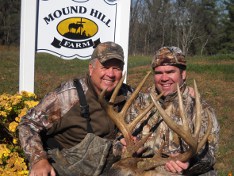 Mound Hill Whitetails Trophy Photos